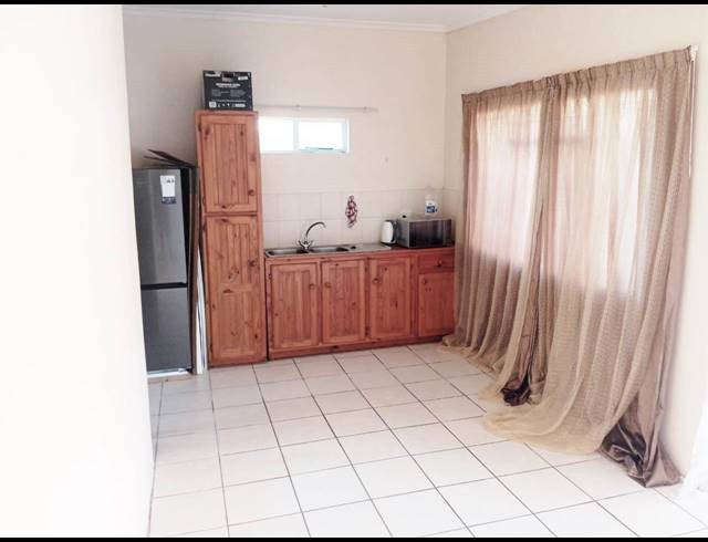 1 BEDROOM APARTMENT RENTED IN NEWTON PARK